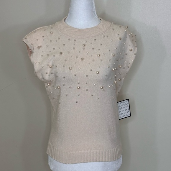 On 12th Sweaters - NWT Cap Sleeve Sweater